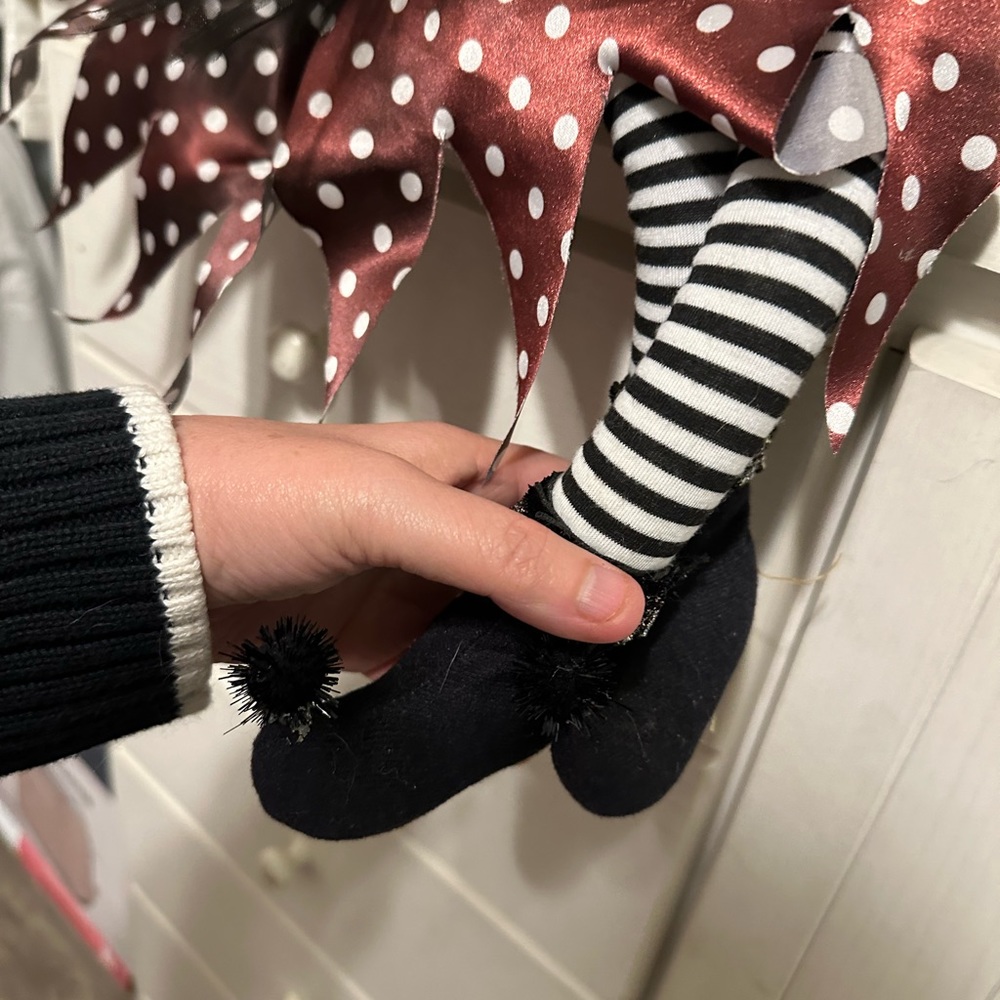 Witch doll - Picture 5 of 9